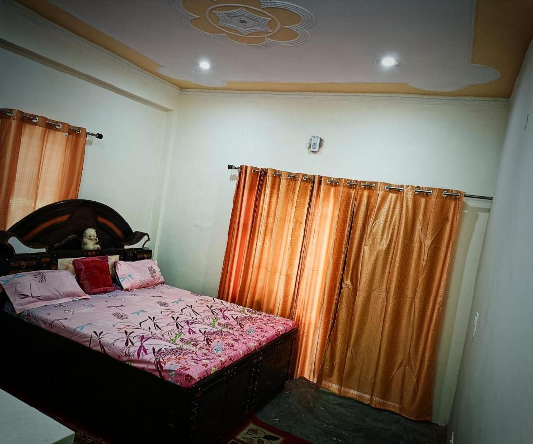 Peace Holiday Homestay Chail Exterior photo
